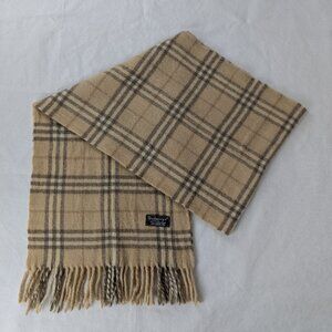 Pre-Loved Burberry's Lambswool Scarf Beige – Unisex Check – Cold Weather Wear